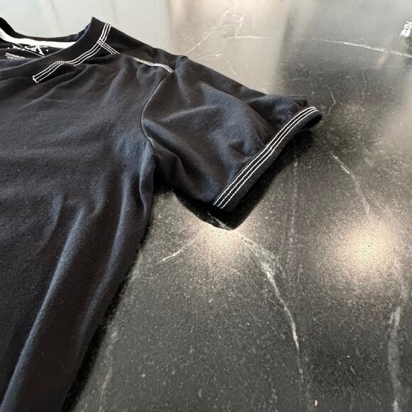 Buckle Black Men’s Black Crewneck T-Shirt Contrast Trim Size L - Picture 7 of 8